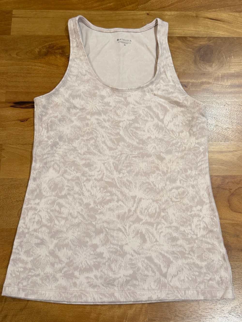 Athleta Mauve and Cream Patterned Racerback Performance Tank Top - Size Medium